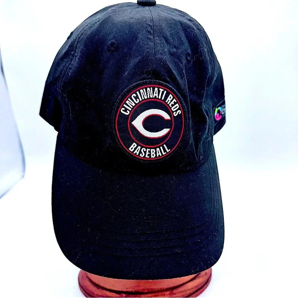 Cincinnati Reds BaseBall Cap w/ Cincinnati Children’s Hospital NWOT - Picture 1 of 7
